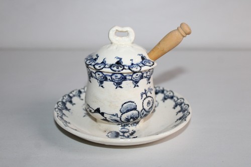 Gien earthenware mustard decor