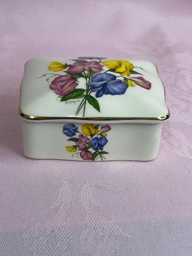 Royal worcester spode palissy - worcester,
