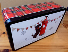 SALE CHRISTMAS TIN SCOTTIE DOG