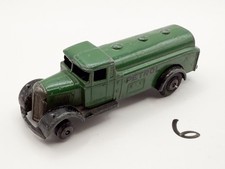 VINTAGE DINKY TOYS # 25D PETROL TANKER DIECAST LORRY TRUCK TYPE 4 CHASSIS GREEN