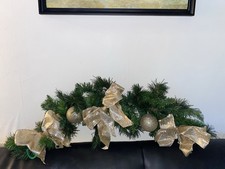 Small Christmas Garland With Gold Baubles & Bows