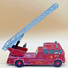 Matchbox K-15 Merryweather Fire Engine Vintage Diecast Red Ladder Truck VGC