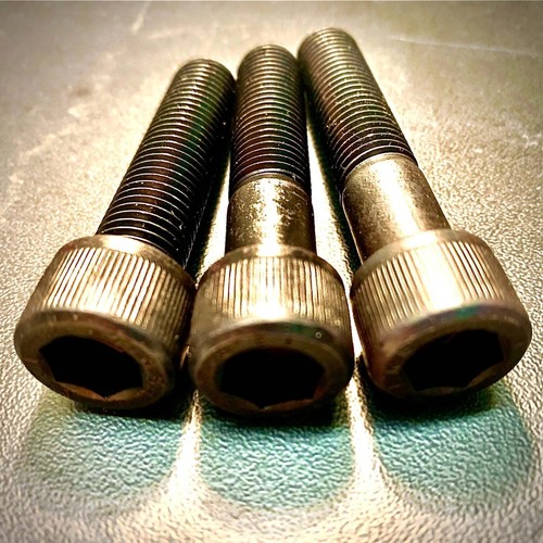 M16x1 fine socket cap - fine,