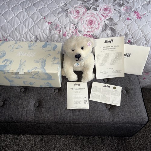 Retired steiff flocke polar - flocke,