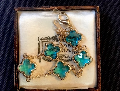 Vintage style blue crystal - style,