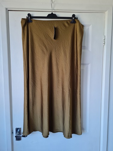 Size elasticated waist - size,