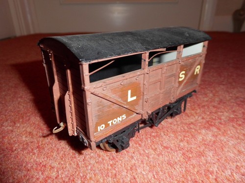 Goods van wagon kit - wagon, built