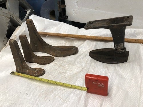 Vintage cobblers cast iron - 4,
