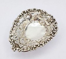 VICTORIAN STERLING SILVER BONBON DISH Birmingham 1894