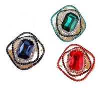 GOLD TONE LARGE SQUARISH
