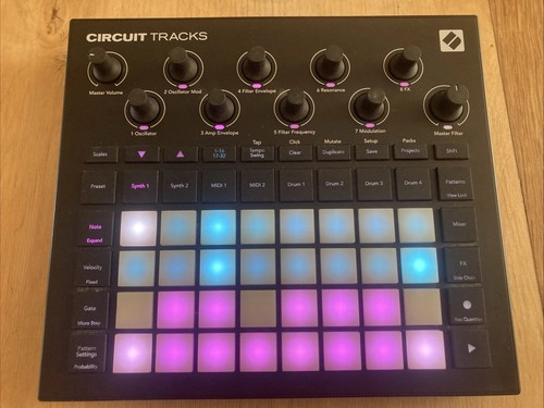Novation circuit tracks - circuit,