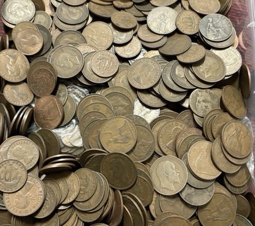 Kilo job lot - old, pennies