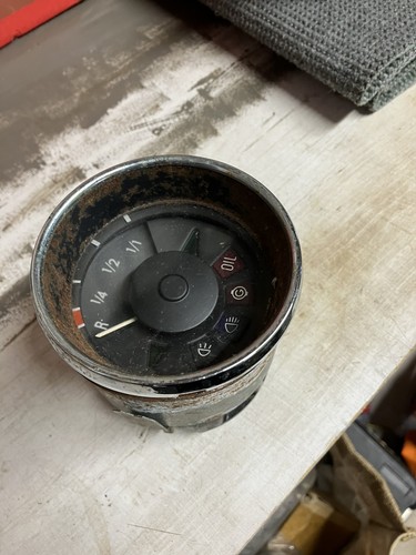 Type fuel gauge 12 volt - type,