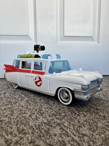 Ghostbusters ecto vehicle - ghostbusters, ecto-1