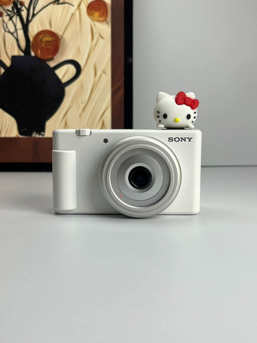 Sony 1mp 4k - 20.1mp, f/2