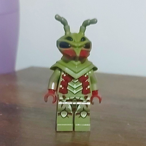 Lego minifigure insect - minifigure, insect/alien