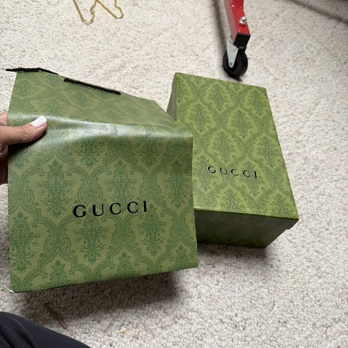 Gucci shoe box and shopping - shoe,