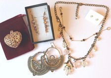 JobLot Beautiful Jewellery