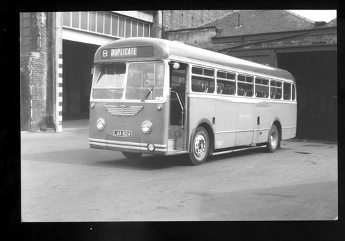 Tm4215 baxters coach bus - baxters,
