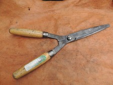TRUSTY Spear & Jackson Garden Shears, Good Sharp Working Order