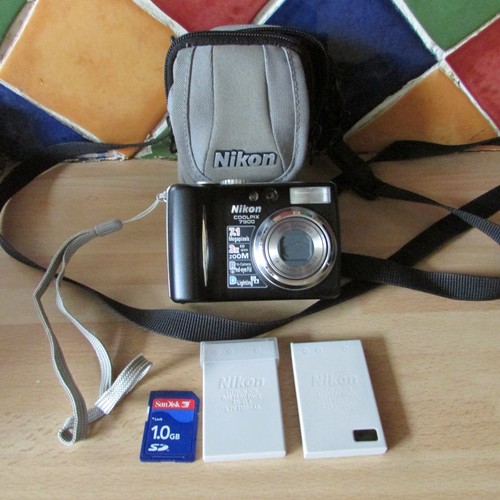 Nikon coolpix 7900 1 - nikon,