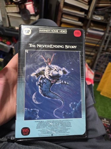 The neverending story vhs - neverending,