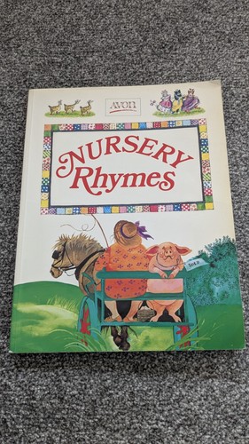 Rare vintage 1991 avon book - rare,