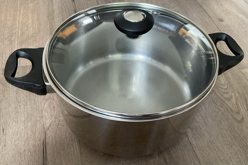 Stainless steel stockpot with - stainless,