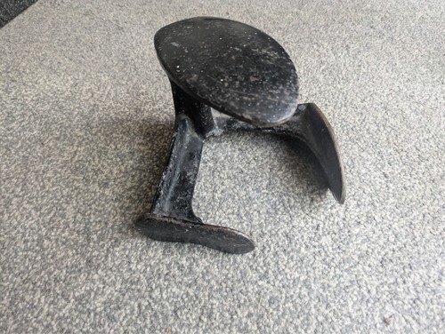 Cast iron cobblers - cast, /