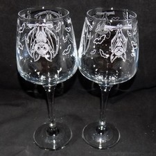Laser etched bat wine - etched, 'bat