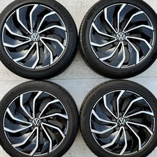 4 Genuine VW Golf Life TSi 17"