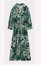 Zara Green White Floral Button