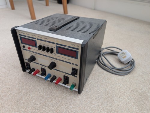 Tops farnell triple - 3d, output