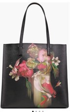 Ted Baker Womens Soocon Black