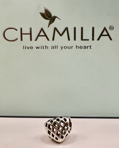 Chamilia openwork heart charm - chamilia,