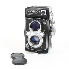 Yashica Mat-124 6x6 Twin Lens