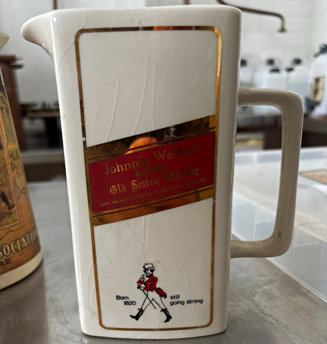 Vintage johnnie walker red - johnnie,