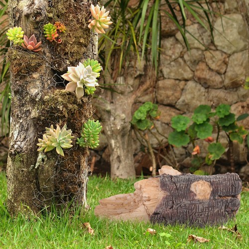 Key saving holder garden box - key,