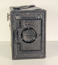 Houghton-Butcher Box Ensign 2¼B 120 Film Box Camera - British 1920s