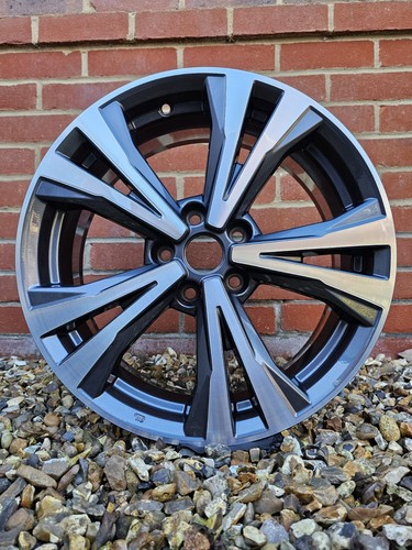Nissan qashqai alloy wheel - 18",