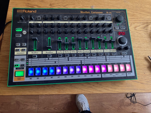 Roland tr8 tr808 skin with - in,