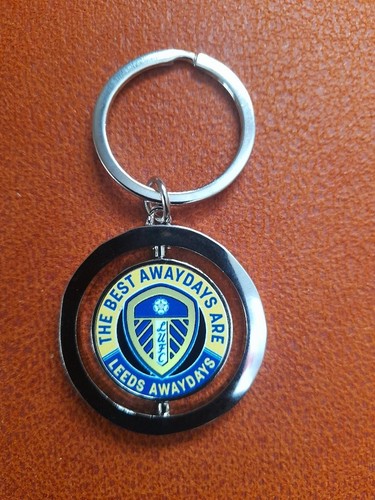 Leeds utd keyring - leeds,