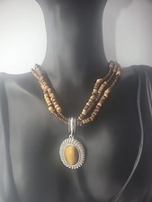 Vintage Avon Necklace Wooden