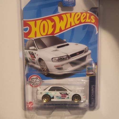 Hot wheels rally - hot, 1:64