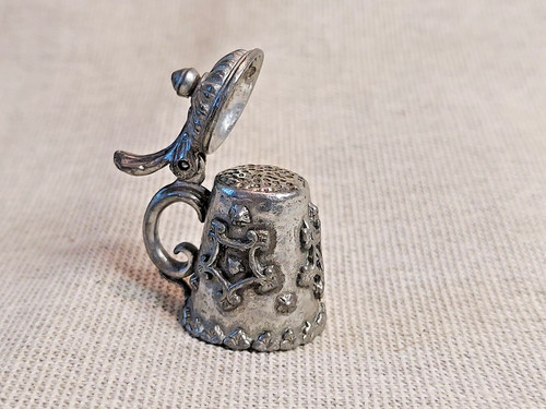 Vintage pewter tankard design - pewter,