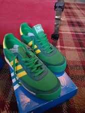 Adidas Orion green and yellow very good condition size 8