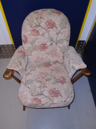 Ercol windsor easy chair - ercol,