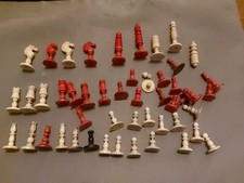 Small Antique Part Chess Set Bovine Bone Red / White Chess Set Spares / Parts 
