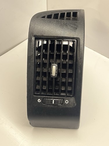 Air vent corner left interior - air,