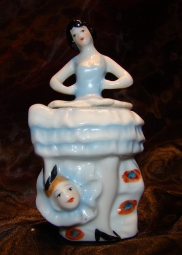 Box figurine bathing - box,